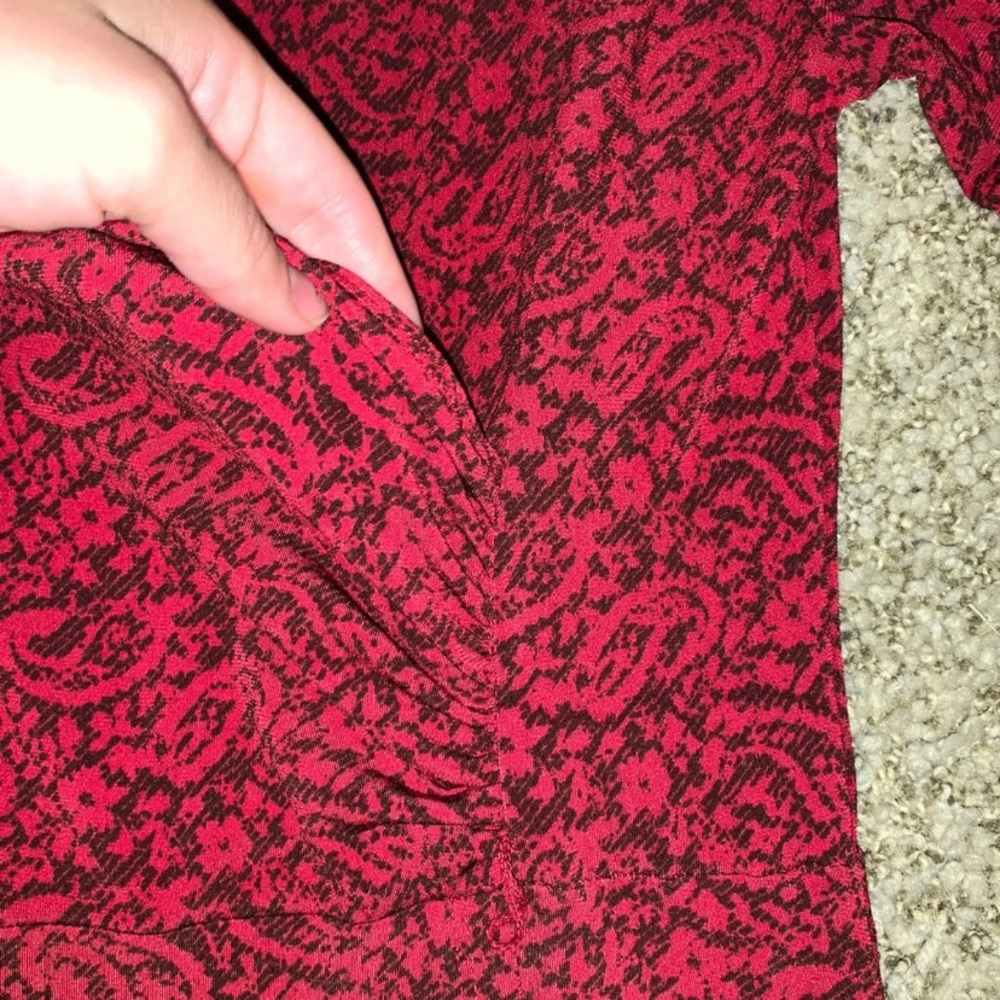 Red midi dress - Picture 3 of 4
